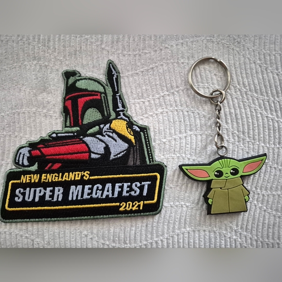 Star Wars Super Megafest 2021 Embroidered Patch New England&Mandalorian Keychain - Picture 10 of 11